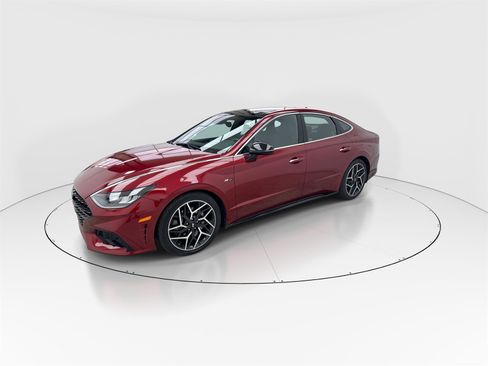 Used 2023 Hyundai Sonata N Line image 4
