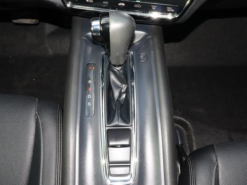 Used 2022 Honda HR-V EX-L image 19