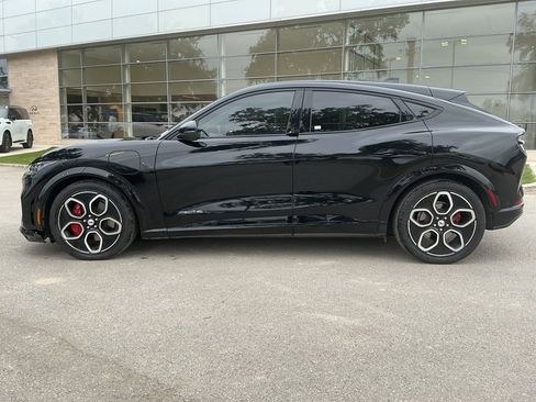 Used 2021 Ford Mustang Mach-E GT image 9