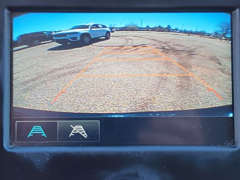 Used 2018 Chevrolet Equinox LT image 14