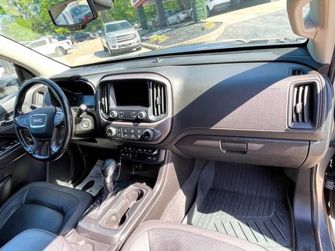 Used 2022 GMC Canyon AT4 AWD/4WD image 10