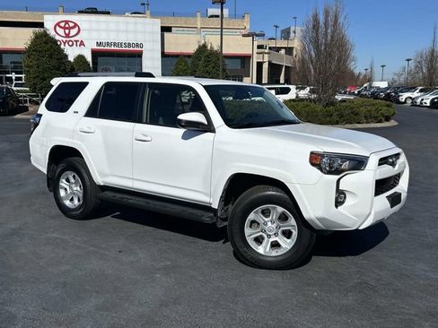Used 2024 Toyota 4Runner SR5 image 2