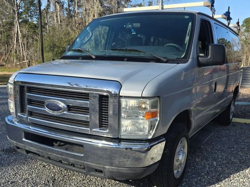 Used 2009 Ford E-350 and Econoline 350 XL image 1