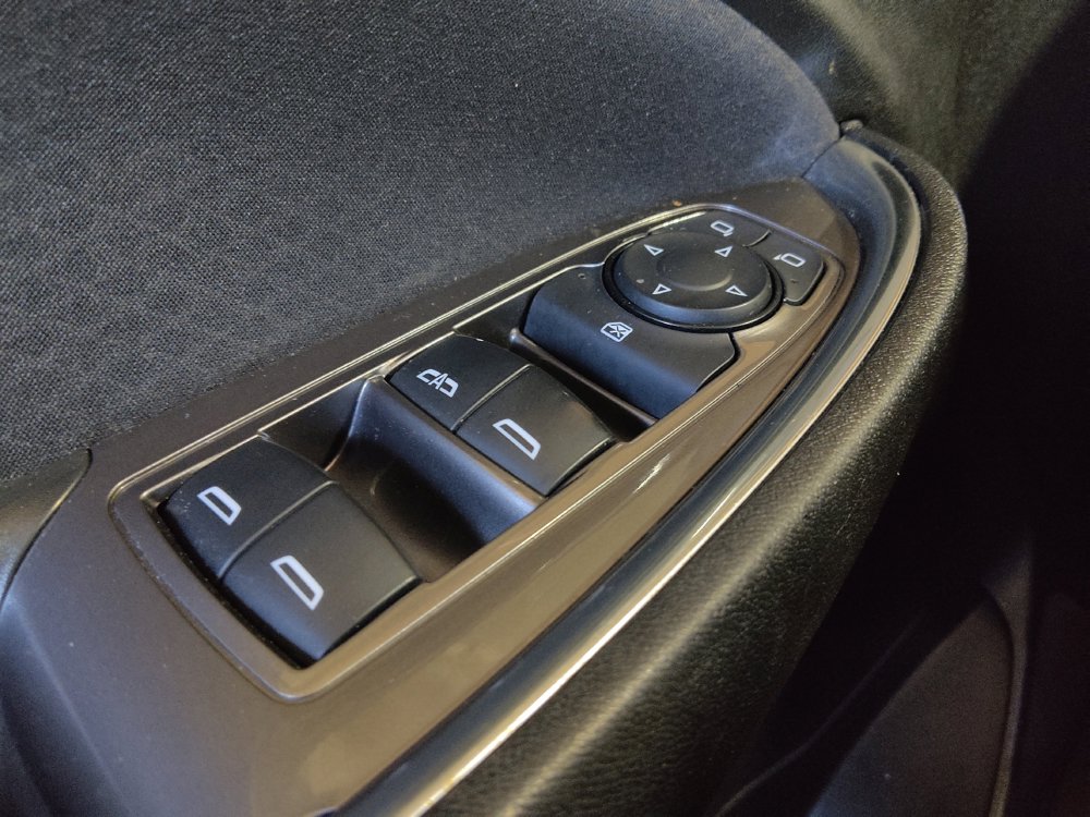 Used 2019 Chevrolet Malibu LT FWD image 27