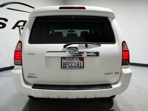 Used 2008 Toyota 4Runner SR5 image 9