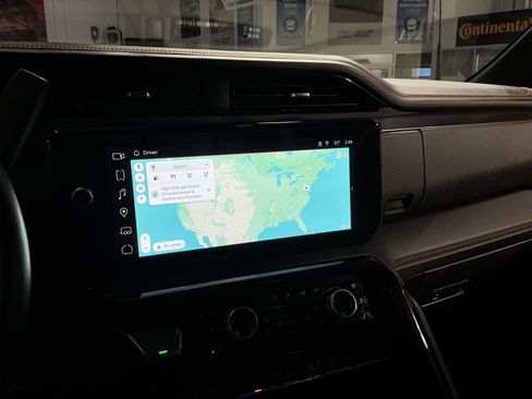 Used 2024 GMC Sierra 3500 AT4 w/ AT4 Premium Plus Package image 28