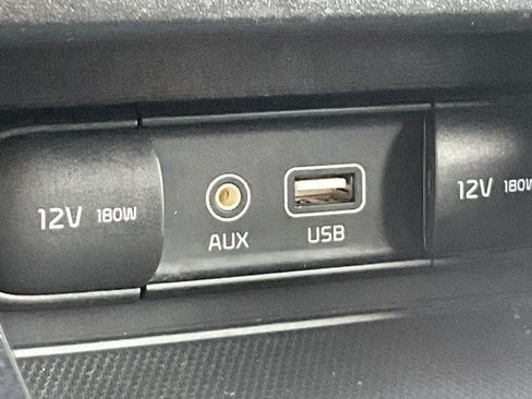 Used 2019 Kia Forte S w/ S Premium Package FWD image 23