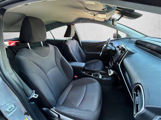 Used 2017 Toyota Prius Three w/ Carpet Mat Package FWD image 19