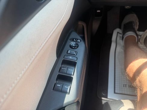 Used 2018 Honda Civic EX image 21