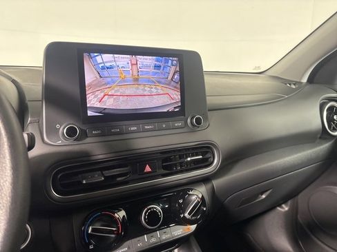 Used 2023 Hyundai Kona SEL image 13