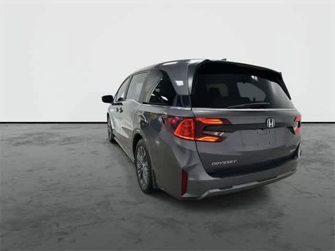 Certified 2025 Honda Odyssey Touring image 2