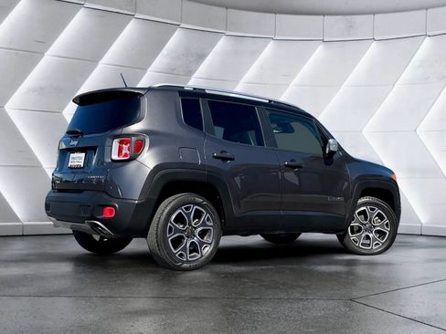 Used 2016 Jeep Renegade Limited AWD/4WD image 8