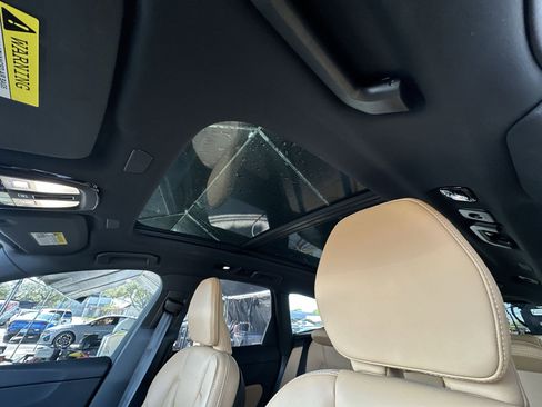 Used 2024 Volvo XC60 T8 Ultimate w/ Protection Package Premier image 16