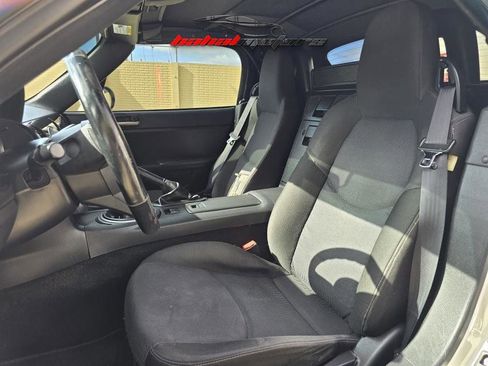 Used 2013 MAZDA MX-5 Miata Sport image 5