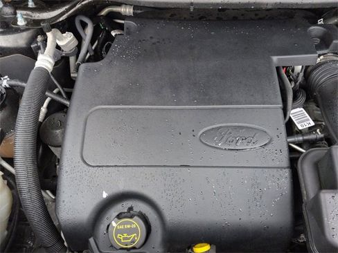 Used 2016 Ford Explorer XLT w/ Equipment Group 202A image 33