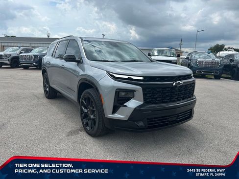 Certified 2024 Chevrolet Traverse RS AWD/4WD image 3