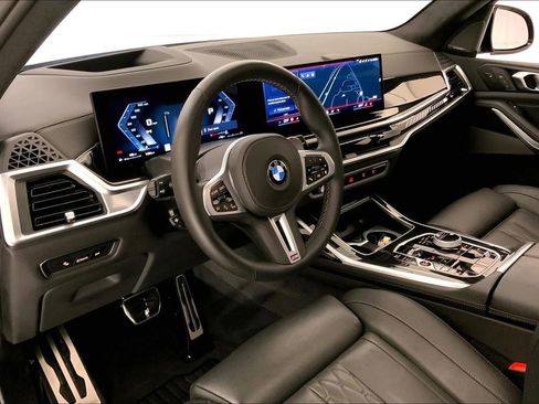 Certified 2026 BMW X7 M60i AWD/4WD image 21