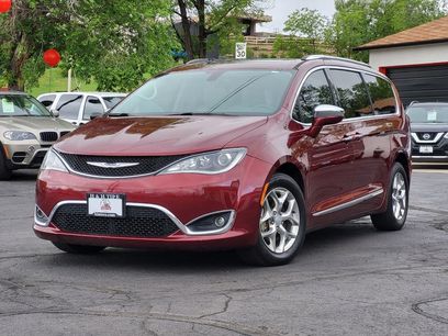 Used 2018 Chrysler Pacifica Limited