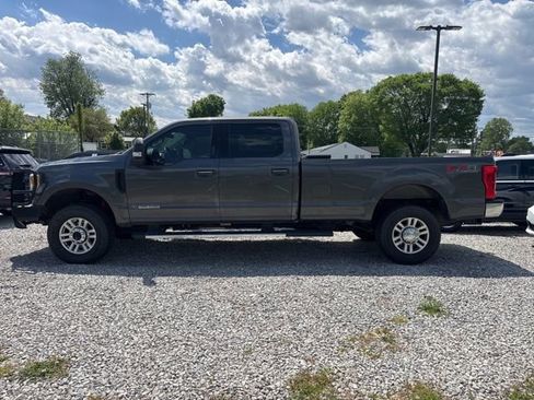 Used 2017 Ford F250 XLT w/ XLT Value Package AWD/4WD image 4