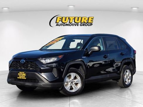 Certified 2021 Toyota RAV4 LE AWD/4WD image 10