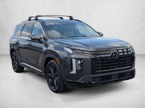 Used 2023 Hyundai Palisade XRT FWD image 3