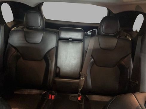 Used 2021 Jeep Cherokee Limited w/ Mopar Interior Package image 17