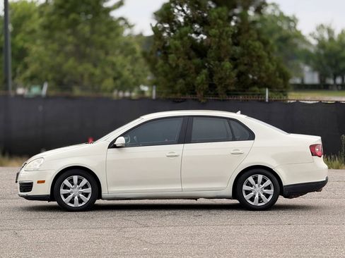 Used 2008 Volkswagen Jetta S FWD image 8