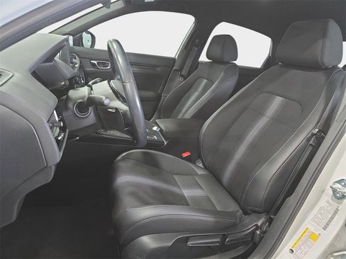 Used 2023 Honda Civic Sport image 14