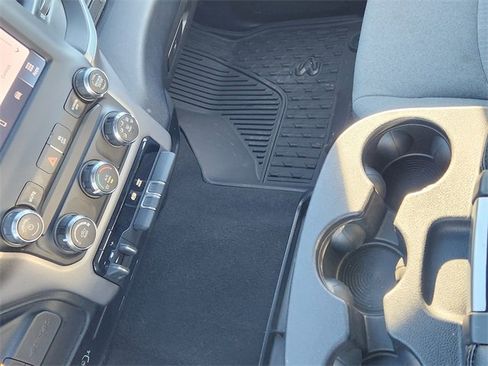 Used 2024 RAM 3500 Big Horn image 34