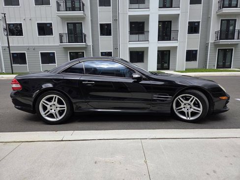 Used 2007 Mercedes-Benz SL 550 image 8
