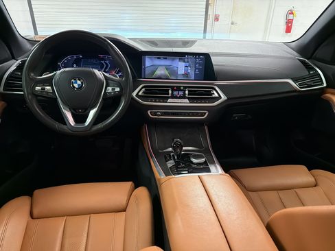 Used 2022 BMW X5 sDrive40i w/ Premium Package RWD image 27