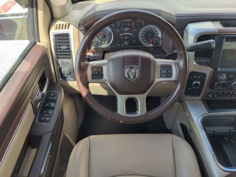 Used 2018 RAM 2500 Laramie image 28