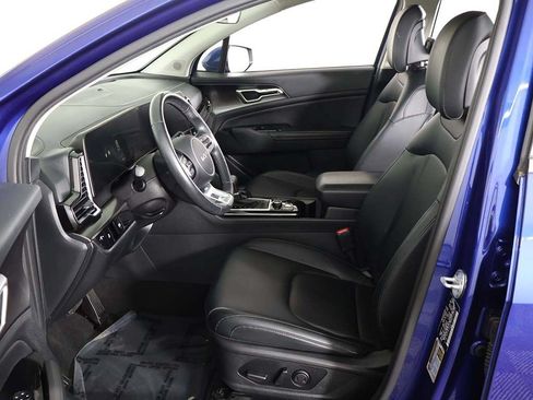 Used 2023 Kia Sportage EX AWD/4WD image 30