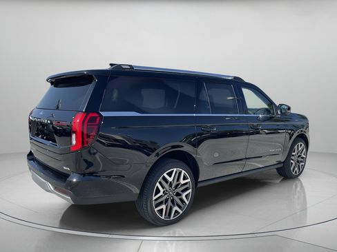 New 2026 Ford Expedition Max Platinum w/ Platinum Ultimate Package AWD/4WD image 4