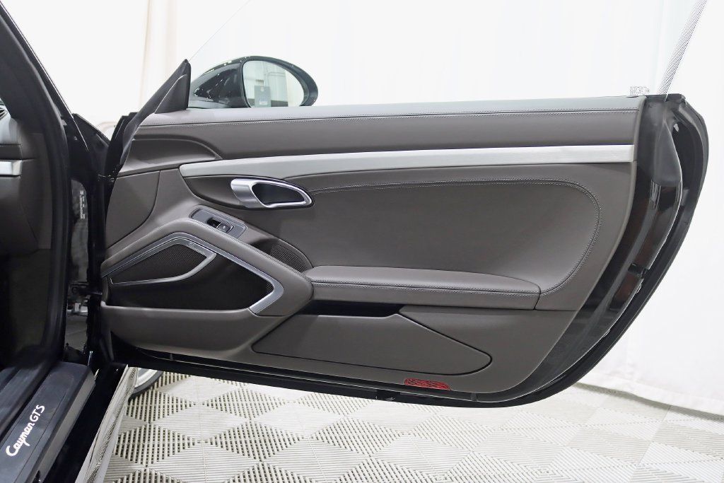 Used 2025 Porsche 718 Cayman GTS RWD image 36