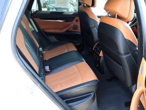 Used 2017 BMW X6 xDrive50i image 25