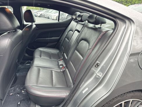 Used 2017 Hyundai Elantra Sport w/ Sport Premium Package 06 FWD image 25