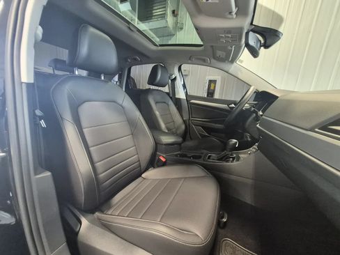 Used 2021 Volkswagen Jetta SE FWD image 21