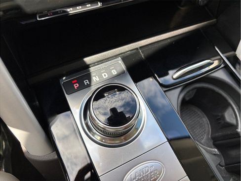 Used 2020 Land Rover Discovery HSE AWD/4WD image 37