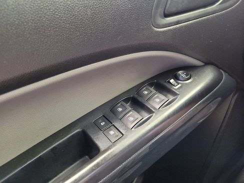 Used 2019 Chevrolet Colorado W/T w/ Custom Special Edition AWD/4WD image 27