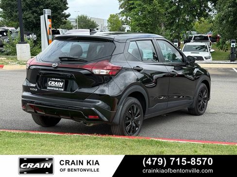Used 2024 Nissan Kicks S FWD image 7