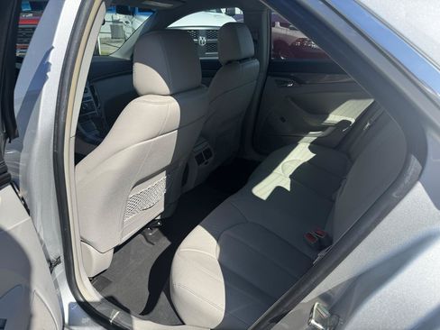 Used 2010 Cadillac CTS Sedan RWD image 16