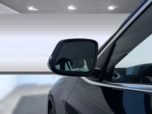 Certified 2022 BMW X1 xDrive28i w/ Convenience Package image 22