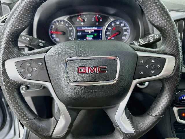 Used 2024 GMC Terrain SLE w/ Driver Convenience Package AWD/4WD image 22