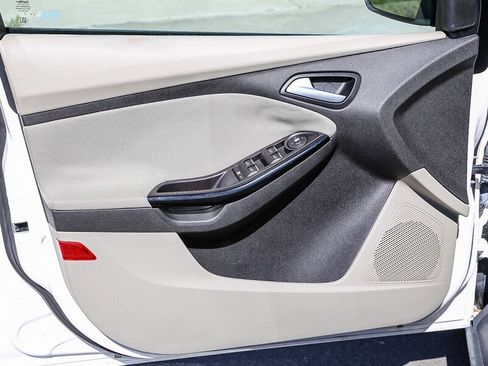 Used 2013 Ford Focus Electric Hatchback image 29