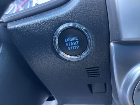 Used 2022 Toyota 4Runner SR5 Premium w/ Moonroof Package image 23