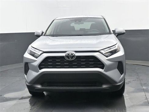 New 2025 Toyota RAV4 LE image 18