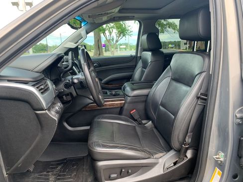 Used 2018 Chevrolet Tahoe LT AWD/4WD image 25