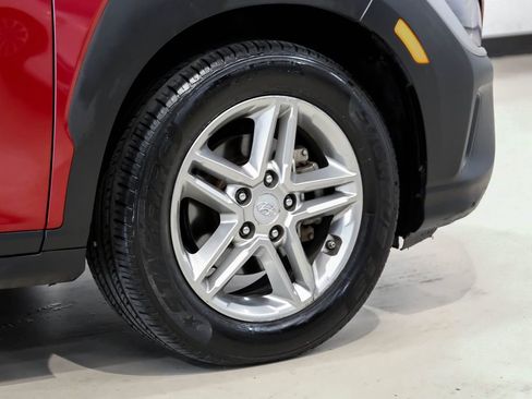 Used 2023 Hyundai Kona SE FWD image 54