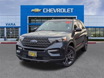 Used 2022 Ford Explorer XLT w/ Equipment Group 202A